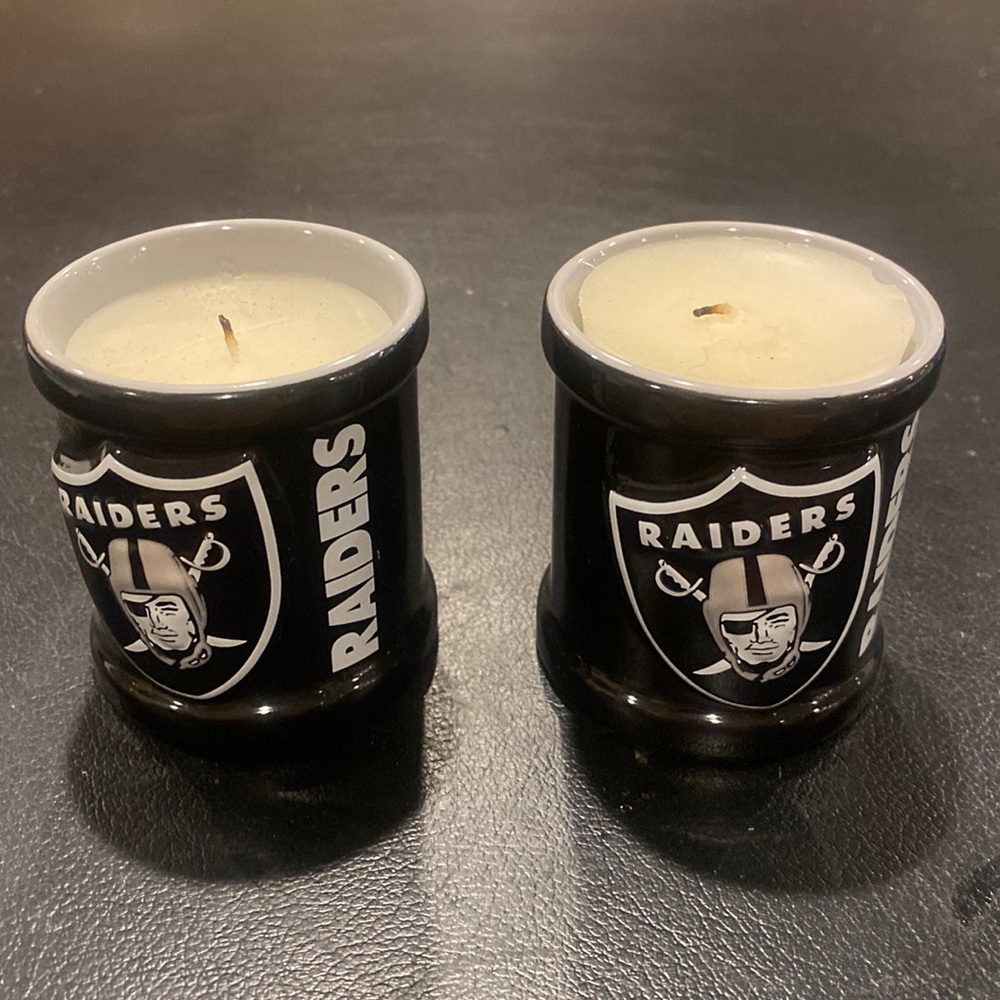Raiders relief votive candle